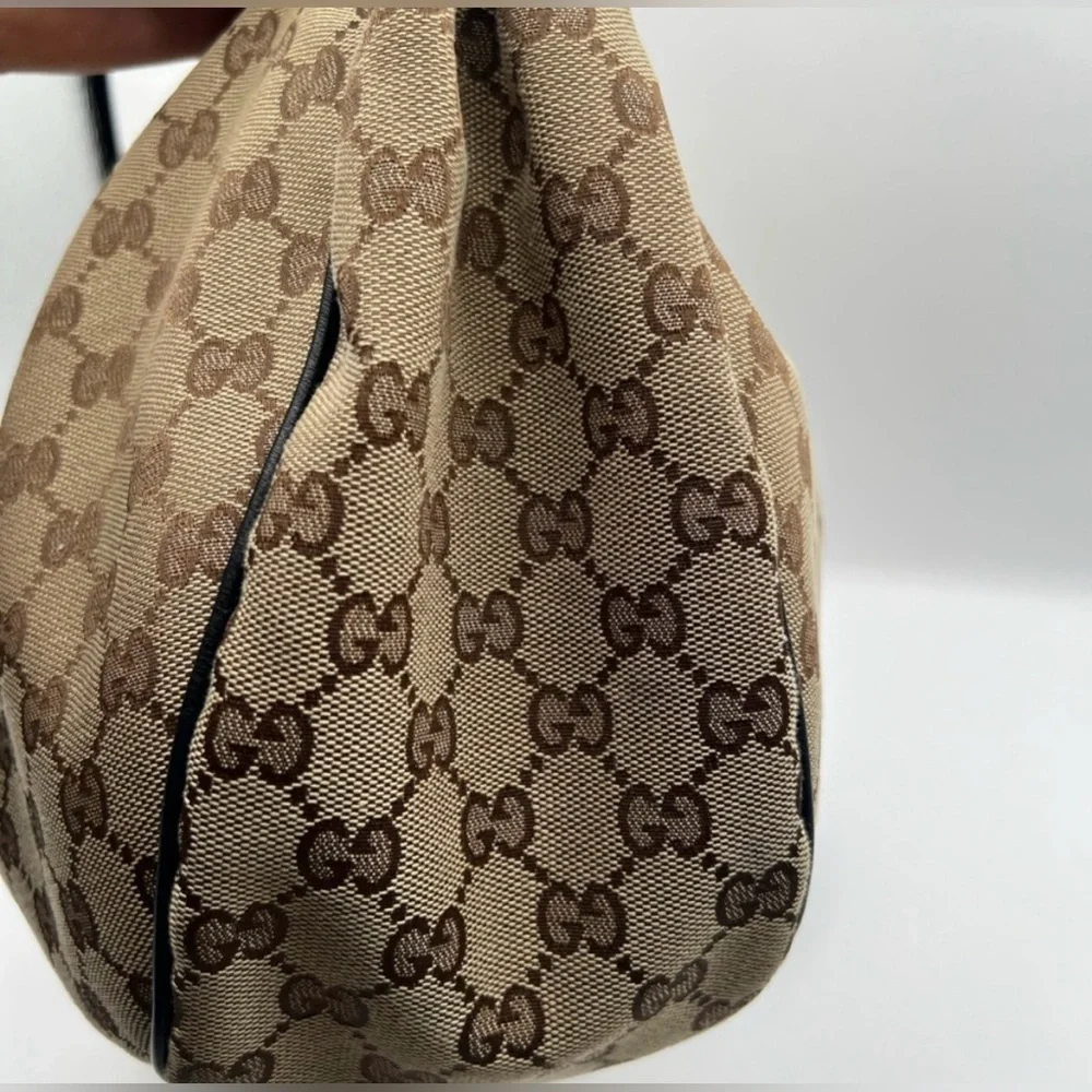 Gucci Sukey Bag - EUC! - Picture 11 of 12
